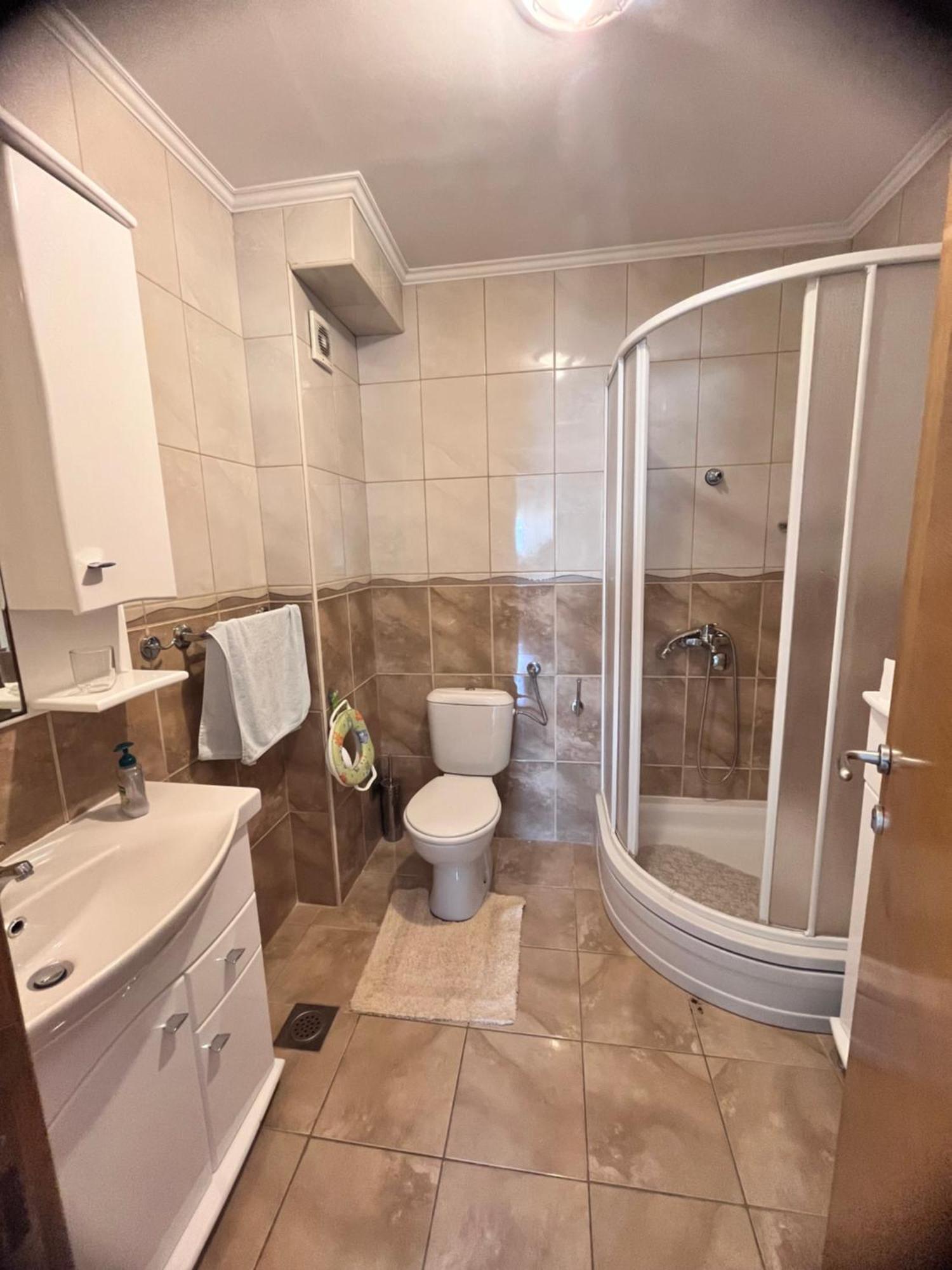 Apartment Belani, Own Parking Tivat Luaran gambar